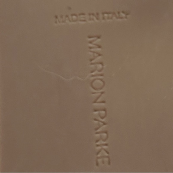 Marion Parke Bethany Wedge Bone Napa Leather New Excellent Italy $595. Size 7.5 - Picture 7 of 12